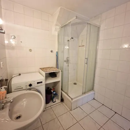 Lägenhet Komfortowe Bohaterow Warszawy *